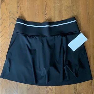 Athleta Sonic Skort Black